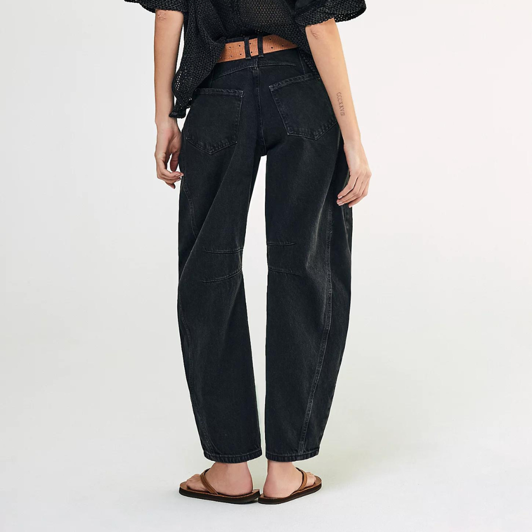 Salomé™ | Comfortable jeans with a wide fit