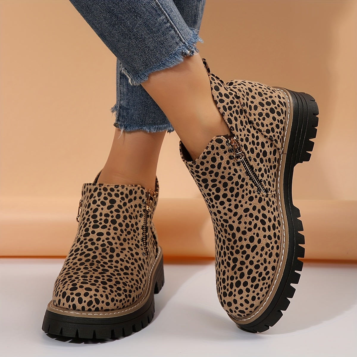 Leopard Pattern / 5.5