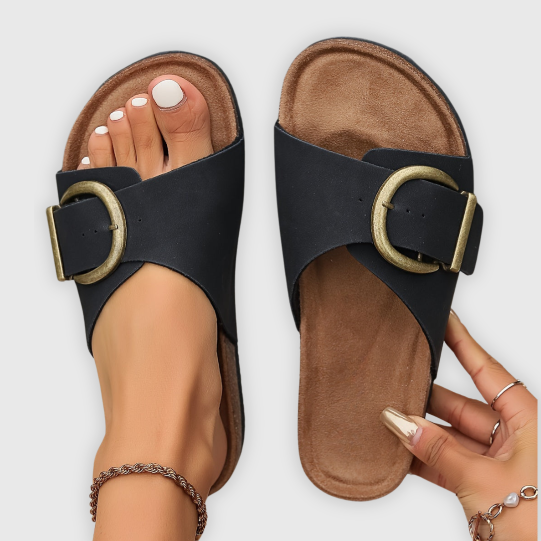Black / 35