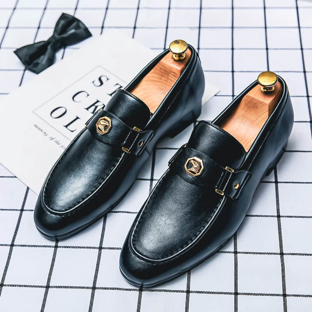 Black / 38