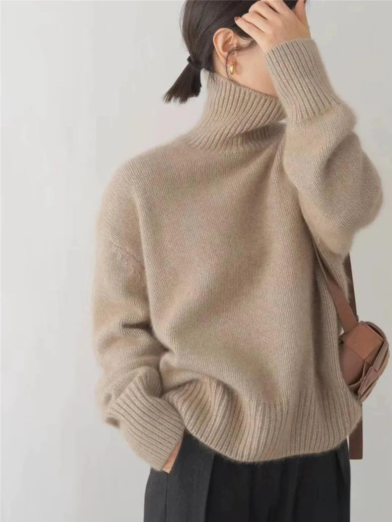 Monika™ | Cashmere Turtleneck