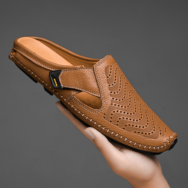 Brown / 38
