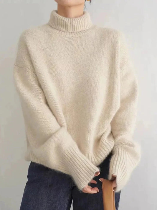 Snuggle - Casual turtleneck sweater