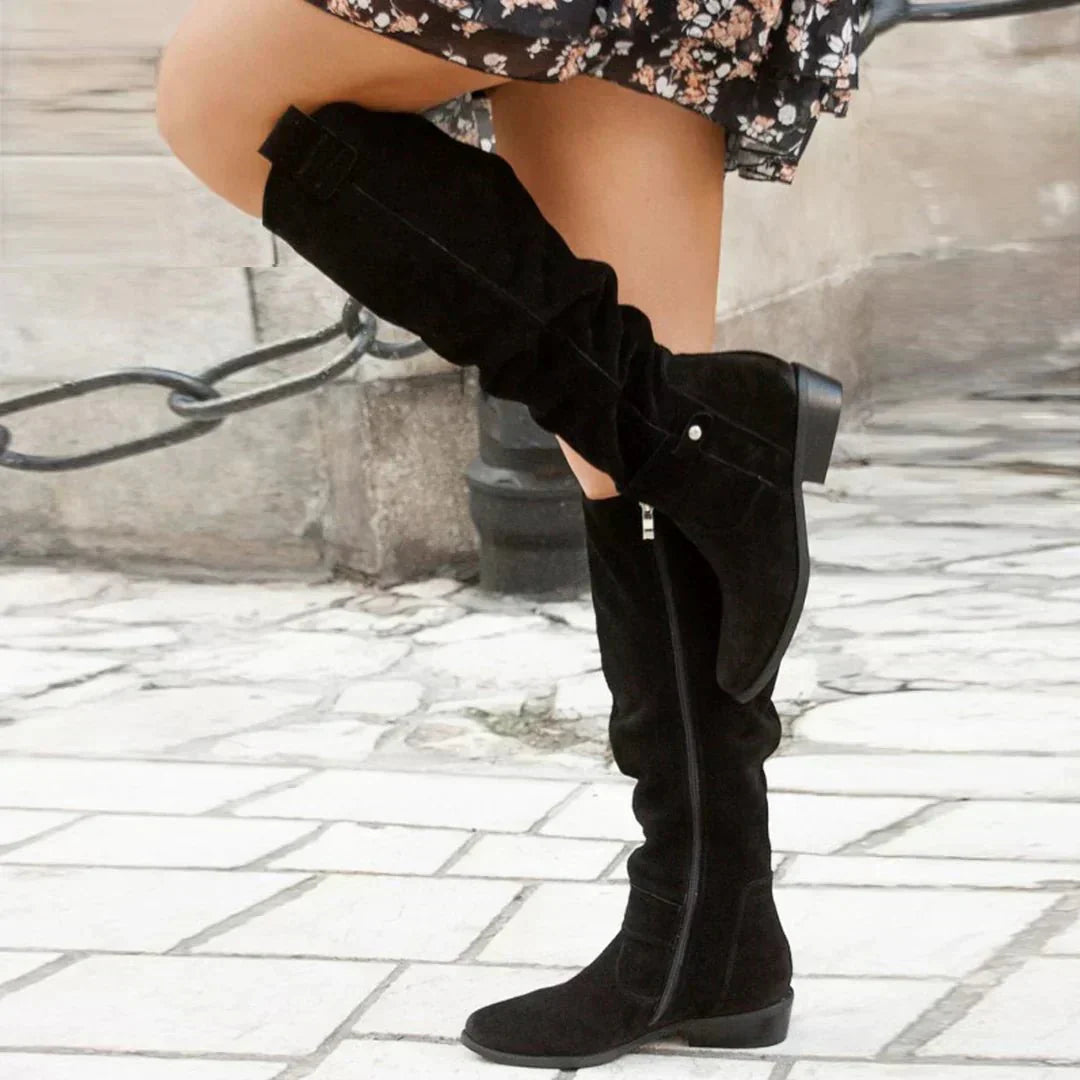 Black / 35