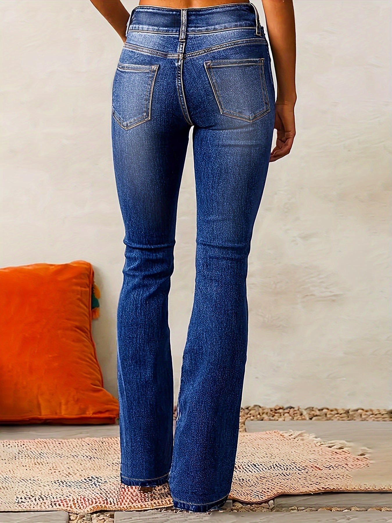 Marjolein | Trendy flared jeans with high waist