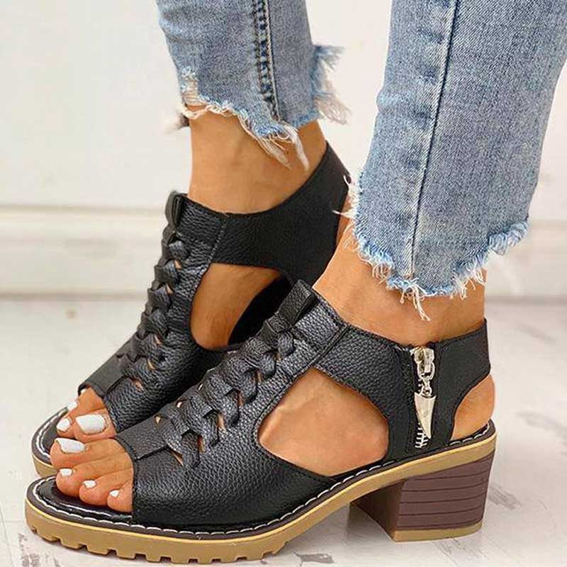 Black / 34