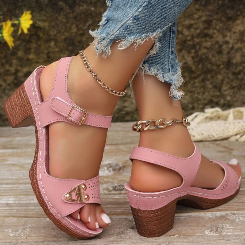 ConfortZen+ sandals | Confident style, easy walking