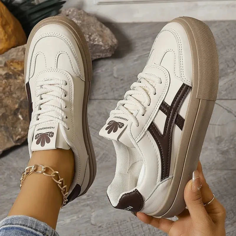 Teresa - Comfy Ladies Sneakers