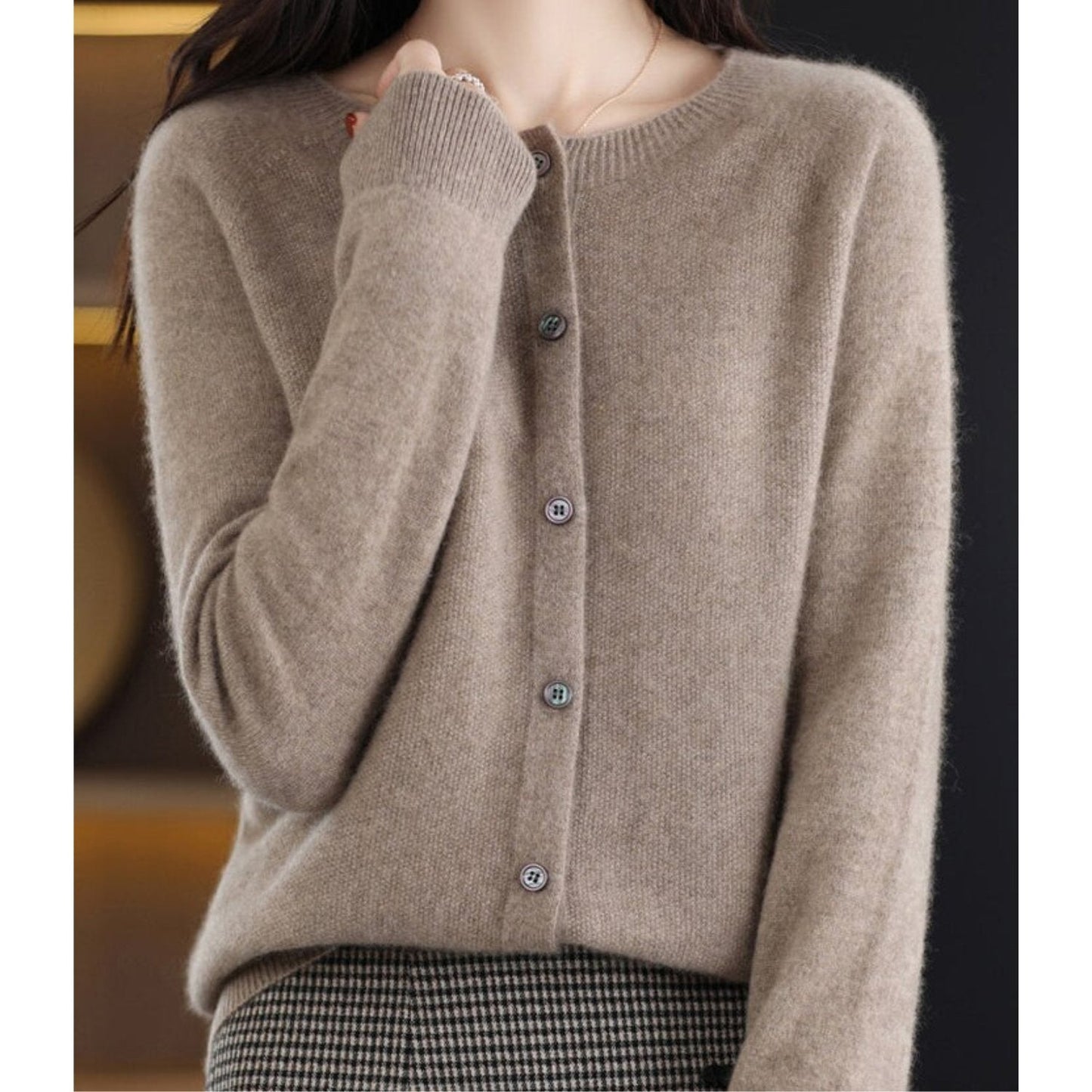 Pure Wool Ladies O-neck Cardigan Sweater
